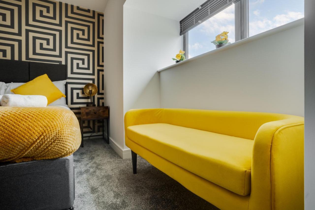 Victoria Home - 2 Bedroom Wi-Fi Parking Workers Hyde Exteriör bild